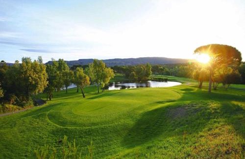 La Motte House | Terraced house in Domaine de Saint-Endréol with golf, SPA and communal pool