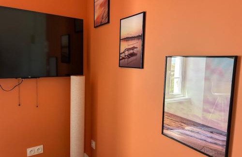 Saint-Meloir-des-Ondes Apartment | Terracotta Sunset - appartement entre Saint Malo et Cancale