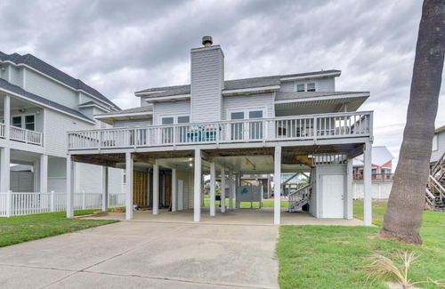 Terramar Beach House | Terramar Beach Haven with Pool Access!
