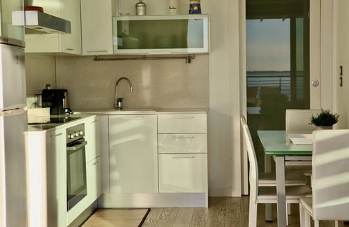 Portopiccolo Apartment | Terrazza vista castello-Portopiccolo Apartments