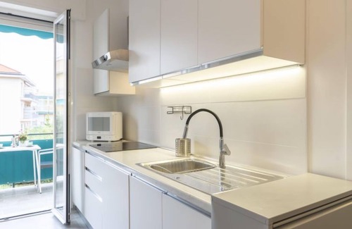 Ceriale Apartment | Terrazzino vista Mare by Interhome