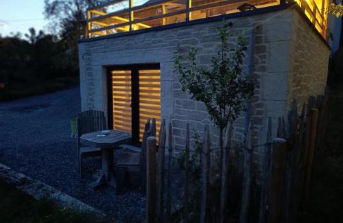 Engreux House | Terre Happy