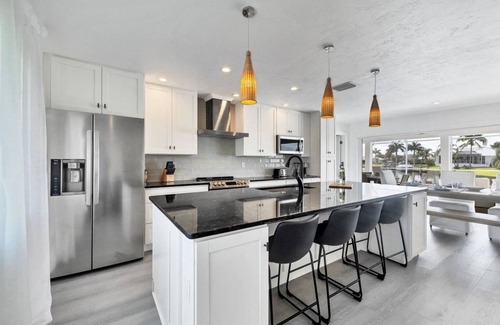 Charlotte Harbor House | 🥇 Terrific 3bd villa on canal with a private pool (CH895)