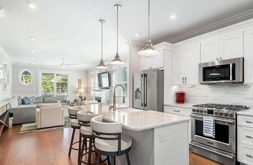 Margate City House | Terrific 4-bedroom house in Margate City with pool
