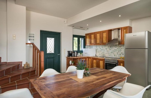 Stavros Villa | Tersanas Luxury 7 bedroom villa next to the sea