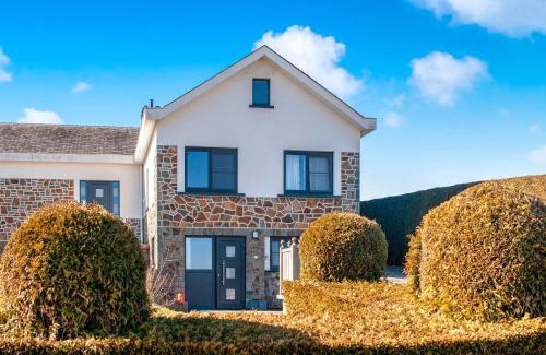 Lierneux House | Test Property Sophisticated Holiday Home in Lierneux near forest