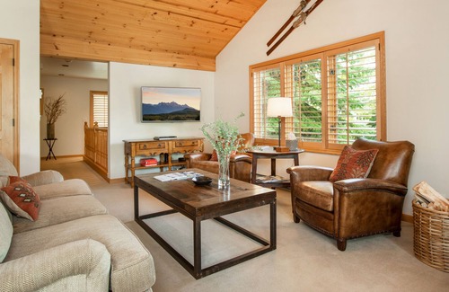 Teton Pines House | Teton Pines Country Club Townhome Hollyhock: 3 BR, 3.5 BA Townhouse in Wilson, Sleeps 6