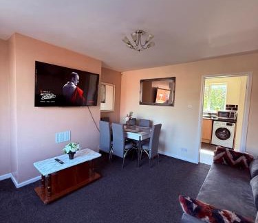 Droylsden Apartment | Tewkes House
