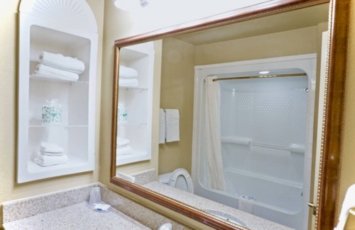 Carrizo Springs Hotel | Texan Inn