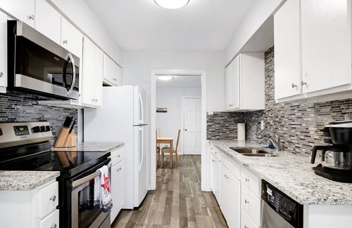 Shearer Hills - Ridgeview House | Texas Star - A Birdy Vacation Rental