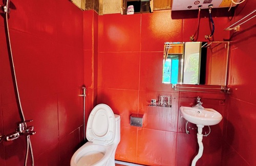 Sa Pa Bed & Breakfast | Thóc house