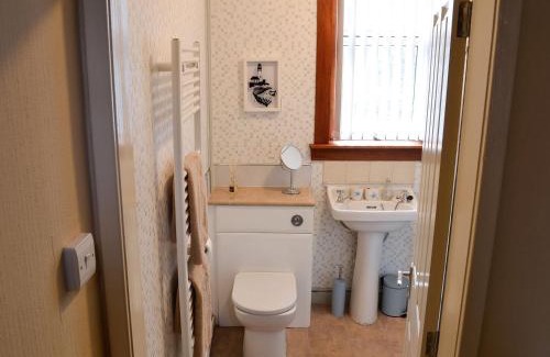 Banff House | Thain House