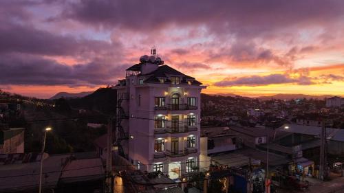 Phuong 10 Hotel | Thanh Hang Hotel Dalat