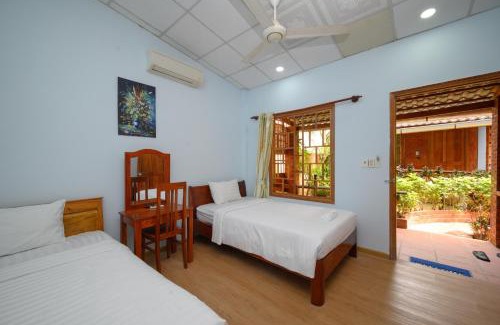 Cua Lap Hotel | Thanh Khoi Bungalow