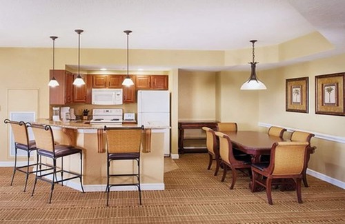 Lake Buena Vista Condo | Thanksgiving Week ONLY 11/22-29/2025 + 2bd/2ba Deluxe ~ Bonnet Creek