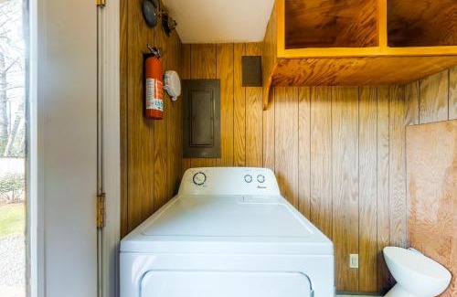 Rockaway Beach House | That '70s House
