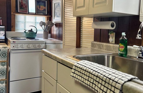 Chesterton Apartment | That 70’s Loft!- Peace, Love and A Funky Stay!