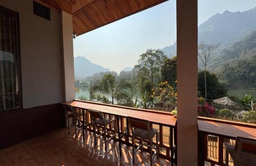 Nong Khiaw House | Thavixai Guesthouse
