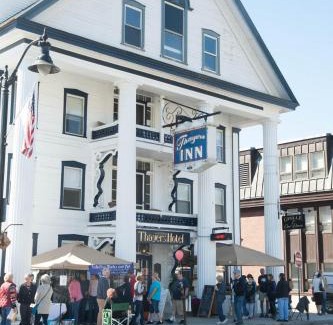 Littleton Hotel | Thayers Inn