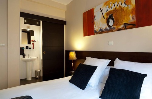 Embajadores Hotel | THC Tirso Molina Hostel