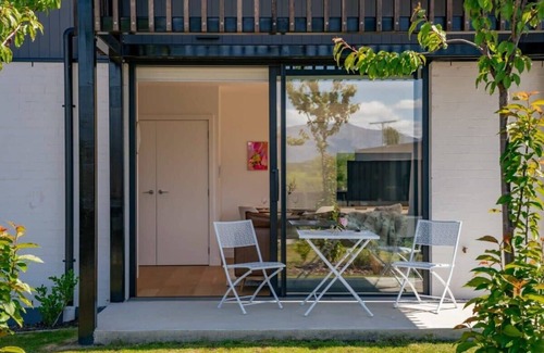 Albert Town House | The 1 With The View S