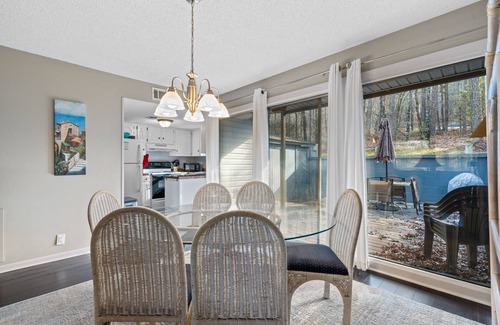 Hot Springs Village House | The 2 BDRM Lovely Lake Desoto Townhome