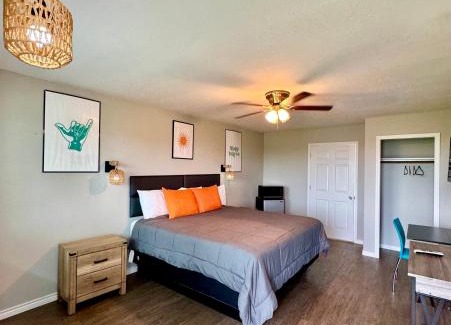 Crystal Beach Hotel | The 409 Bolivar Beach Hotel