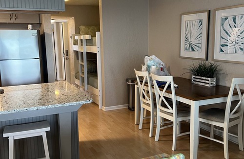 McCutcheon Field Condo | The 411! Oceanview Surf Condo- First Floor End Unitn