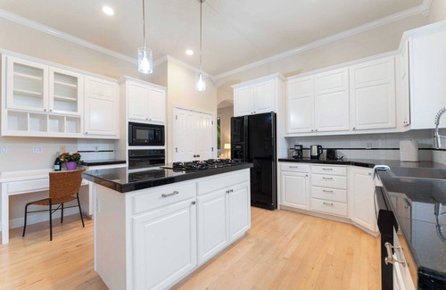 Northwest Portland House | The 4B Timberland Escape on Bartholomew Dr E#42048