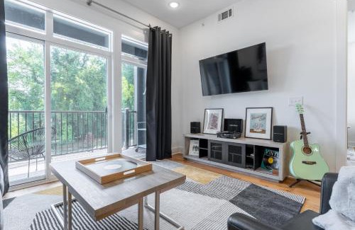Inglewood Apartment | The A Side by Stay Local Nashville