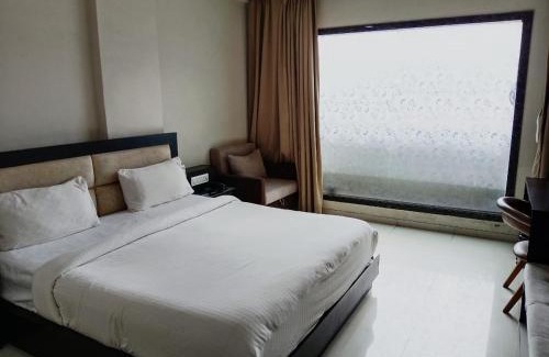 Itarsi Hotel | The Aanandam Hotel Resort