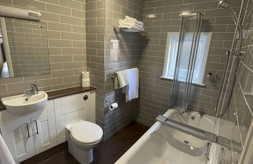 Battle Hotel | The Abbey Hotel