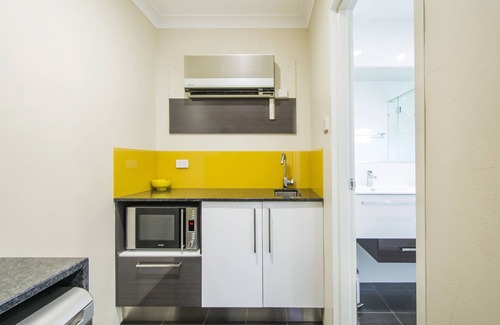 Grafton Hotel | The Abbey Motor Inn