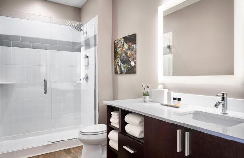 Clemson Hotel | The Abernathy