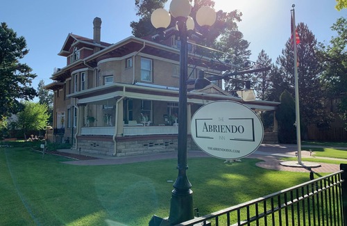 Pueblo Apartment | The Abriendo Inn-Latshaw suite