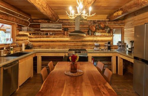 Talkeetna House | The Airstrip
