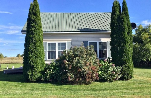 Alburg House | The Alburgh Schoolhouse