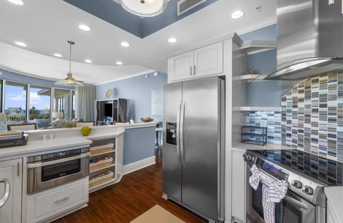 Rosemary Beach Condo | The Alexander 401- 30A Beach in Style, Seacrest Pool, 2 Bikes, Free Golf, Slps 7