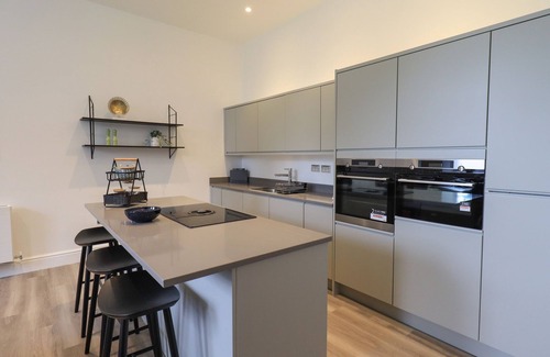 Newland Near Ulverston Cottage | THE ALFRED SUITE STONE CROSS MANSION, family friendly in Ulverston