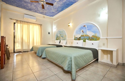 Barra de Navidad Hotel | The Alondra Hotel