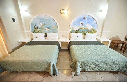 Barra de Navidad Hotel | The Alondra Hotel