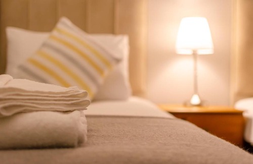 Alverstoke Hotel | The Alverbank Hotel
