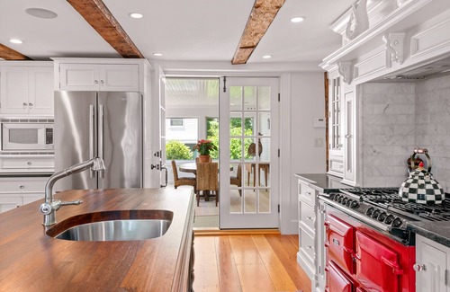 Kennebunkport House | The AMAZING Pearl. Historical Luxury is part of this hidden gem! UPSCALE HOME.