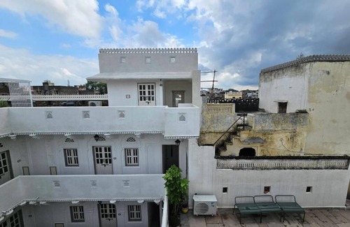 Pink City Hotel | The Amoli Haveli Jaipur