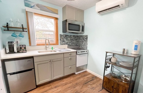Pacific City Hotel | The Anchorage Motel