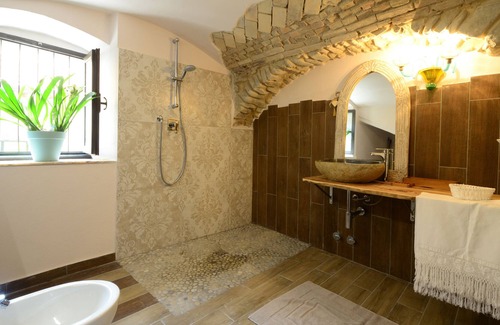 Dolceacqua Apartment | The Ancient Tower - "La Piccola"