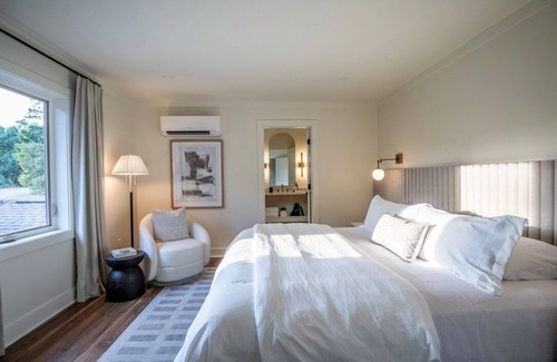 Oxford Hotel | The Anderson at The Ravine by Velvet Ditch Villas