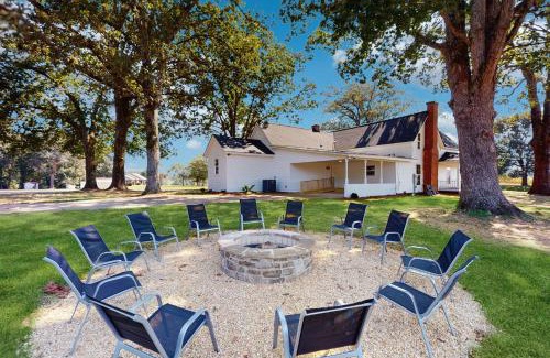 Cleveland House | The Anderson House