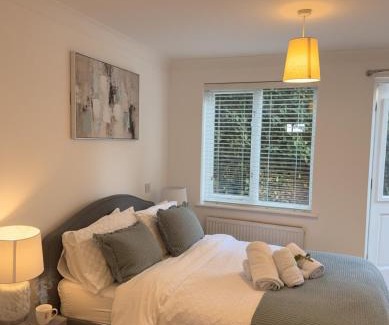 Bury St Edmunds Apartment | The Angels Nest - Central