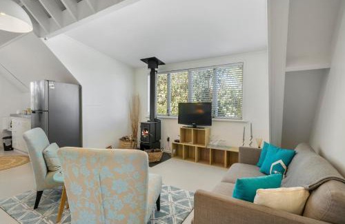Te Horo Apartment | The Apartment - The Lodge Te Horo